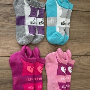 4 Pairs of Women’s Balega Socks Size Medium